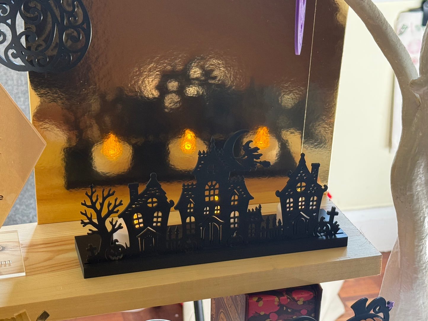 Light-Up Haunted Halloween Village – 3D Printed Halloween Decoration